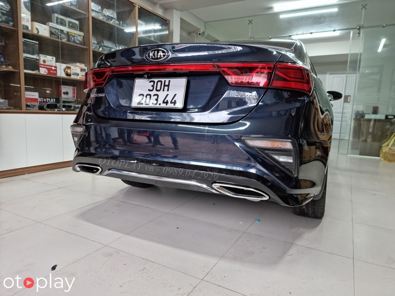 Líp pô Cerato mẫu Mẹc E nâng tầm xế cưng đẳng cấp hơn