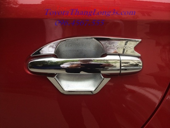 Lót tay nắm cửa yaris