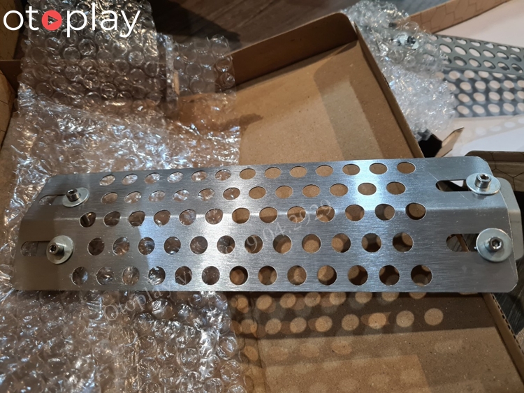 Lưới chống chuột xe Toyota