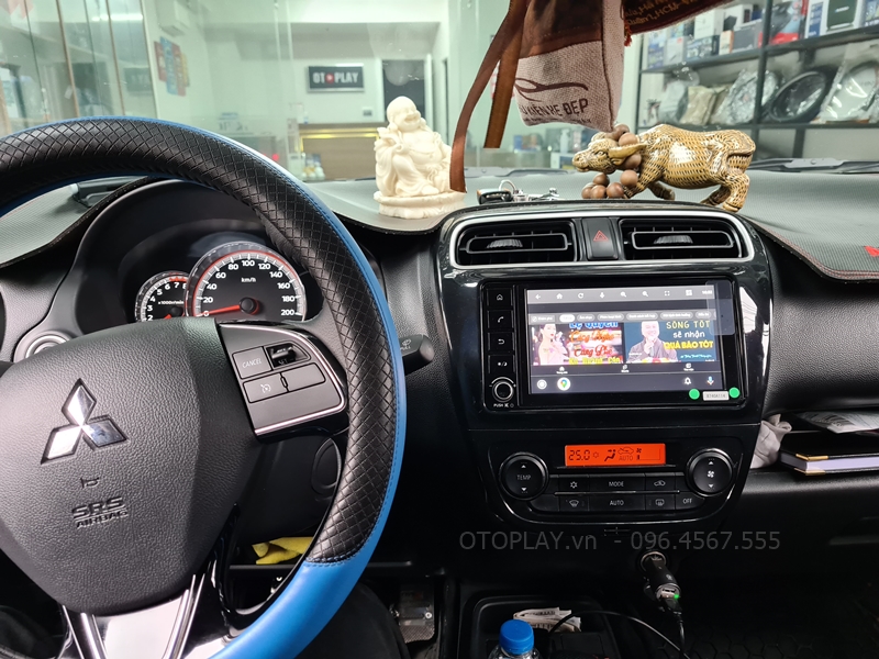 Xem youtube trên màn hình zin theo xe thông quan android auto có chi phí rẻ hơn rất nhiều so với lắp màn hình android