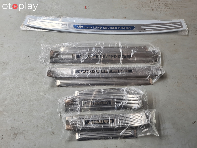 Các mẫu nẹp bước chân không có đèn dành cho xe Toyota Prado
