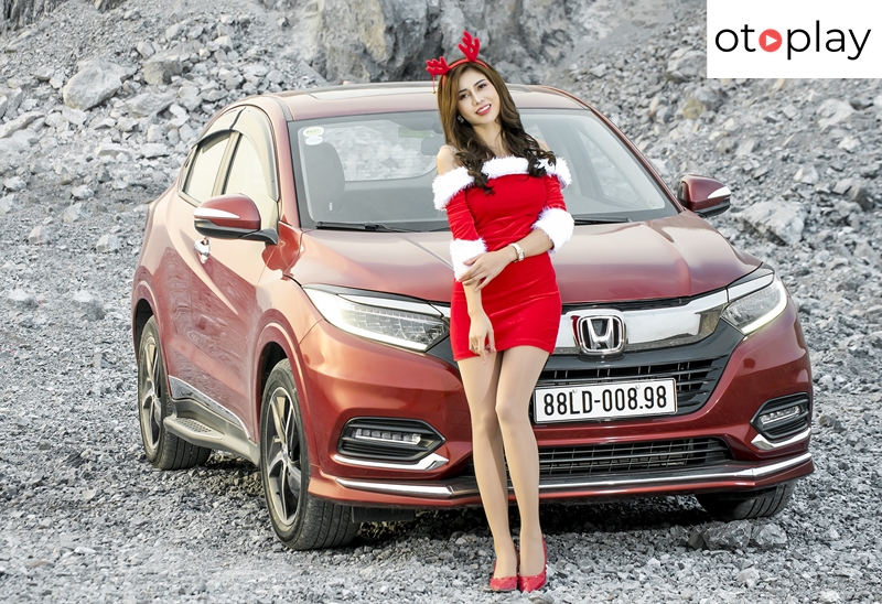 Honda HRV đọ dáng cùng người đẹp Hà My
