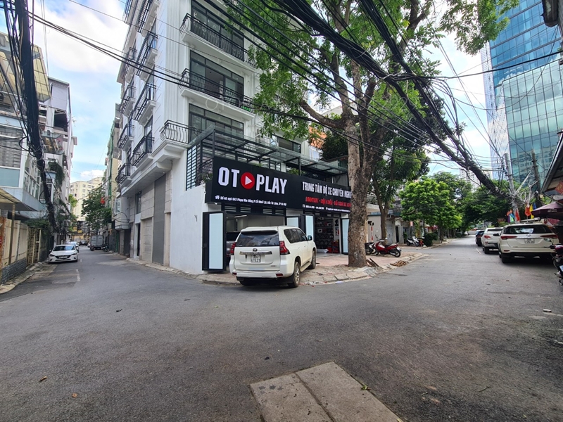 Prado 2020 lắp các phụ kiện tại OTOPLAY