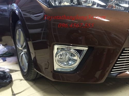 Ốp đèn sương mù altis