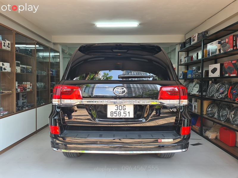 Cơ sở OTOPLAY Phạm Văn Đồng khang trang và hiện đại hơn