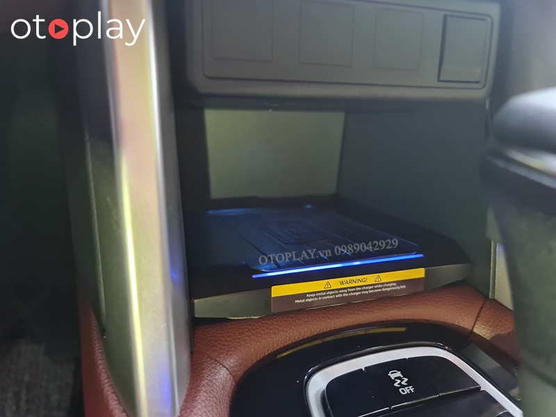 Dễ dàng để quan sát, giám sát thiết bị qua hệ thống đèn báo