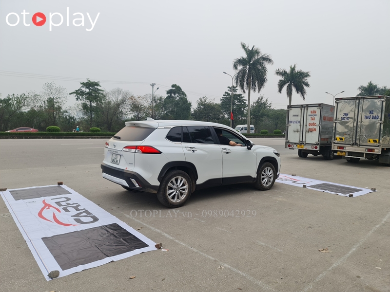 Toyota Cross G lắp màn hình Android Carfu G68