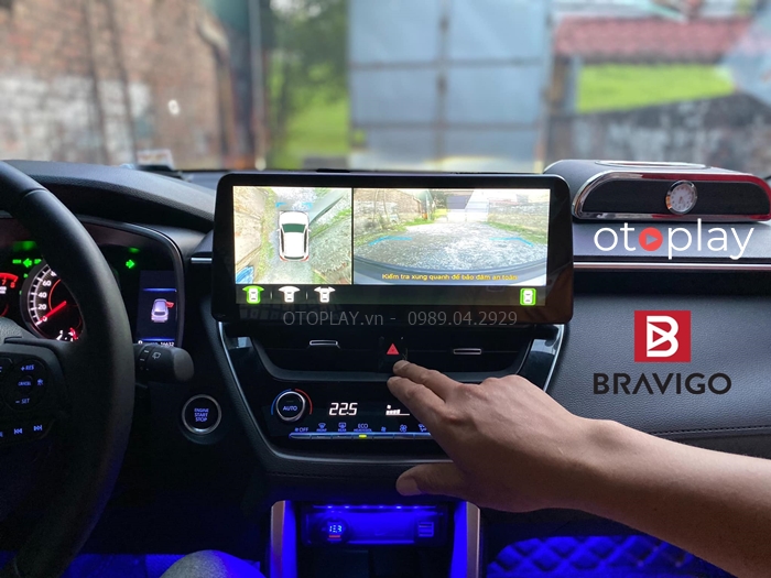 Màn hình android liền khối Bravigo dành cho Cross sở hữu cổng cáp quang truyền dẫn tín hiệu