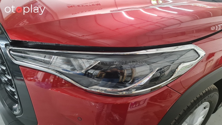 Viền đèn pha xe Toyota Cross