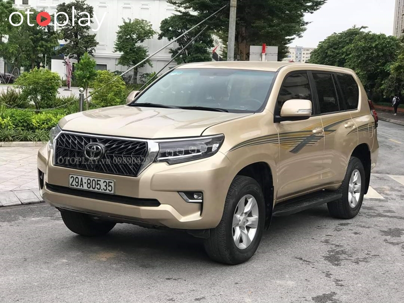 Hình ảnh tổng thể xe Toyota Land Cruise Prado sau khi nâng đời