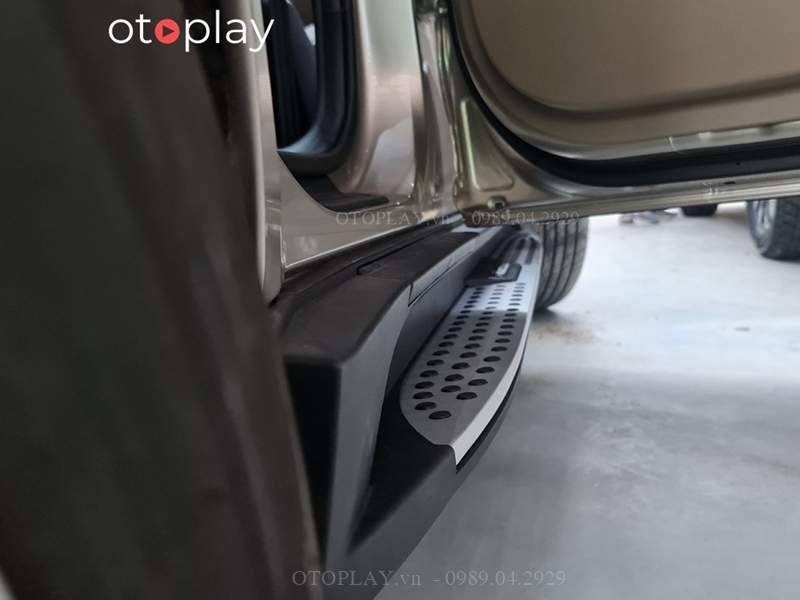 bậc bước chân xe Tucson