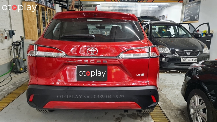 Tổng thể viền đèn hậu xe Toyota Cross