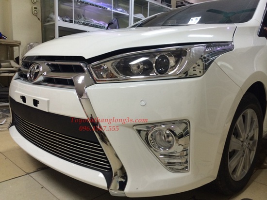Viền đèn pha yaris và viền đèn gầm