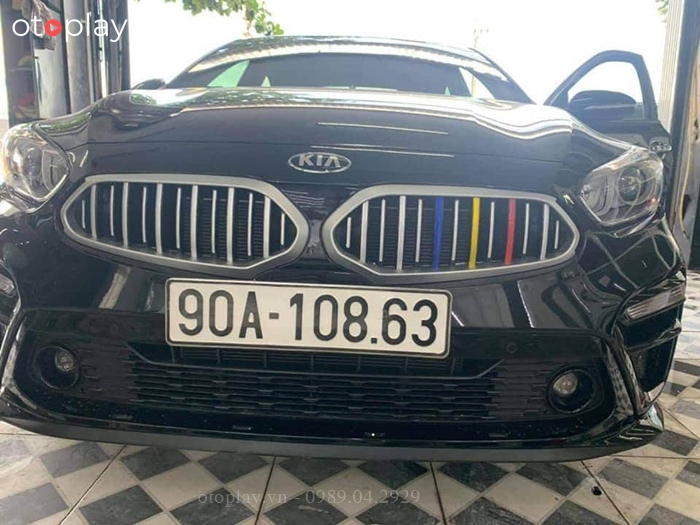 Nhìn đầu xe Cerato như đầu BMW