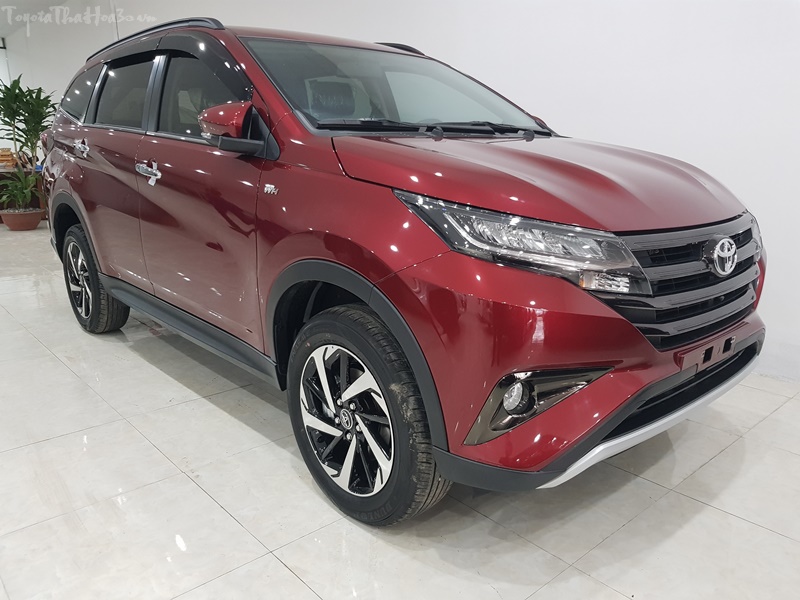 Xe Toyota Rush màu đỏ tươi (mã màu 3Q3)