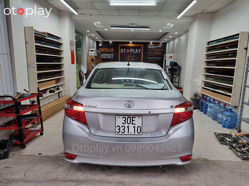 Xe Vios E 2016 lắp màn hình thao xe Toyota Cross G