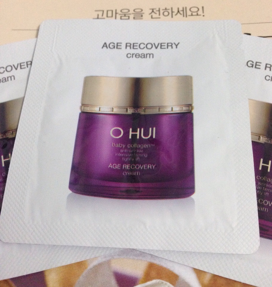 Kem dưỡng trị nhăn Ohui Age Recovery Cream