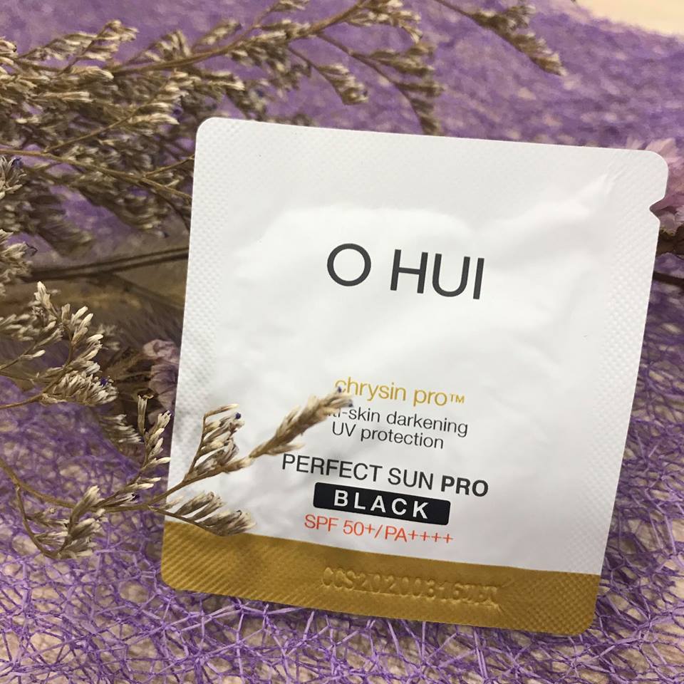 Kem chống nắng ohui PERFECT SUNBLOCK BLACK SPF50/ PA+++