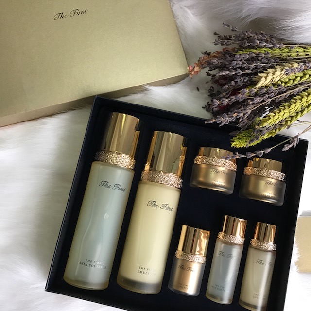 Set nước hoa hồng sữa dưỡng Ohui The First