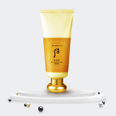 Kem chống nắng Whoo Moisture Sun Cream SPF 50 + PA+++