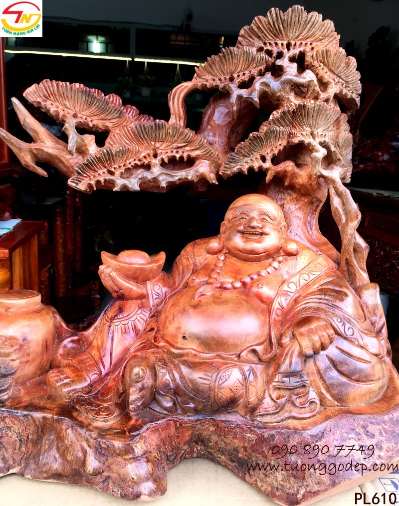 Tượng Phật Di Lặc nu gỗ xá xị