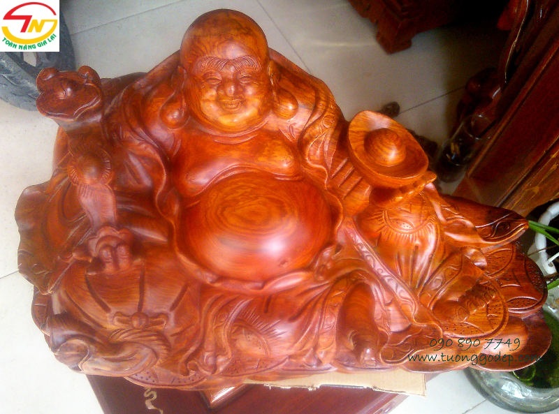 Phật Di Lặc gỗ cẩm