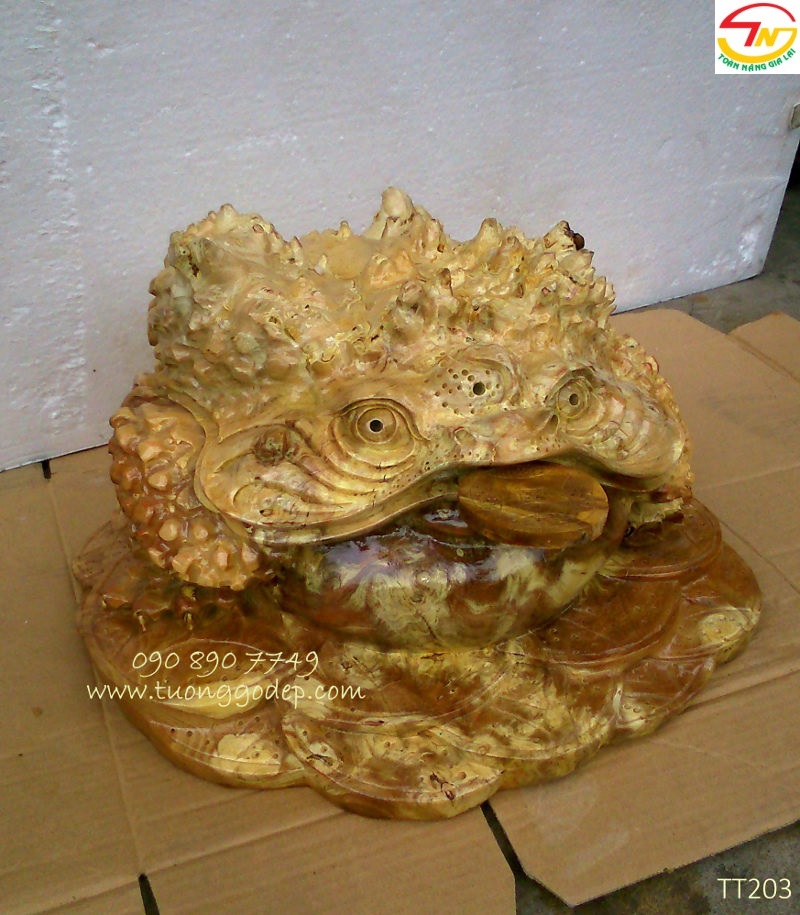 Thiềm thừ gỗ nu nghiến