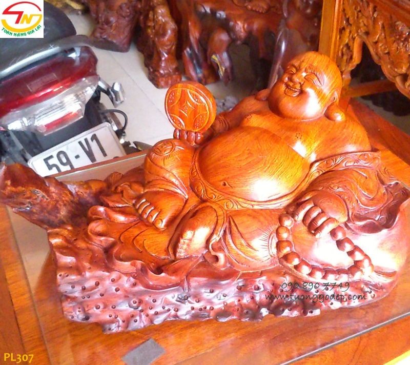 Tượng Phật Di Lặc chiêu Tài, gỗ hương