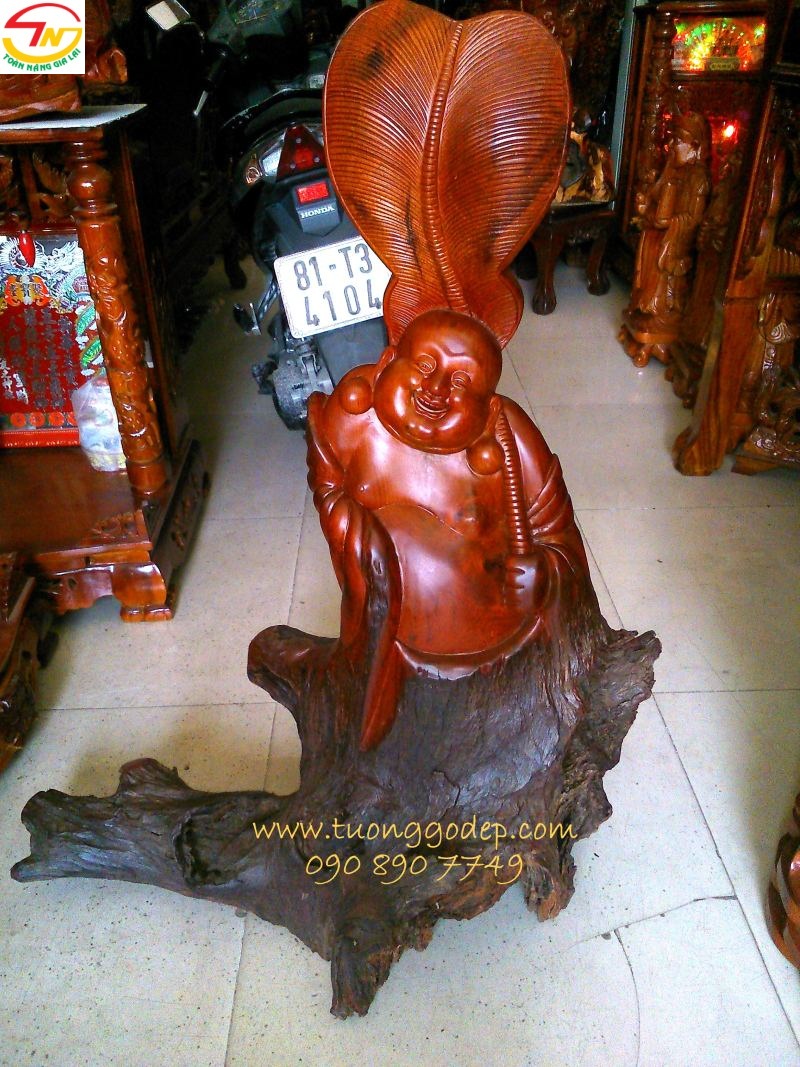 Tuong go phat di lac