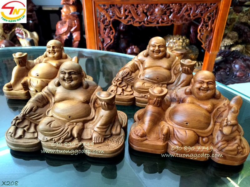 Tượng Phật Di Lặc để xe ô tô 