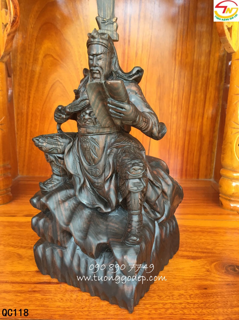 Quan Công đọc sách