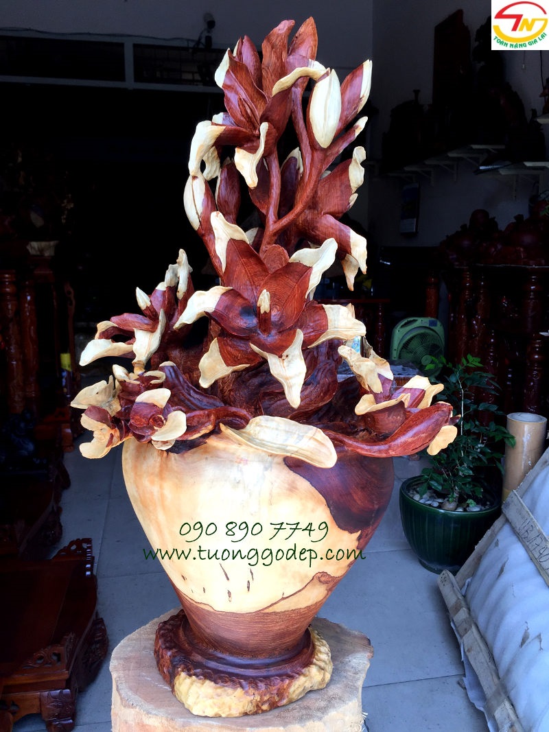 Bình hoa gỗ