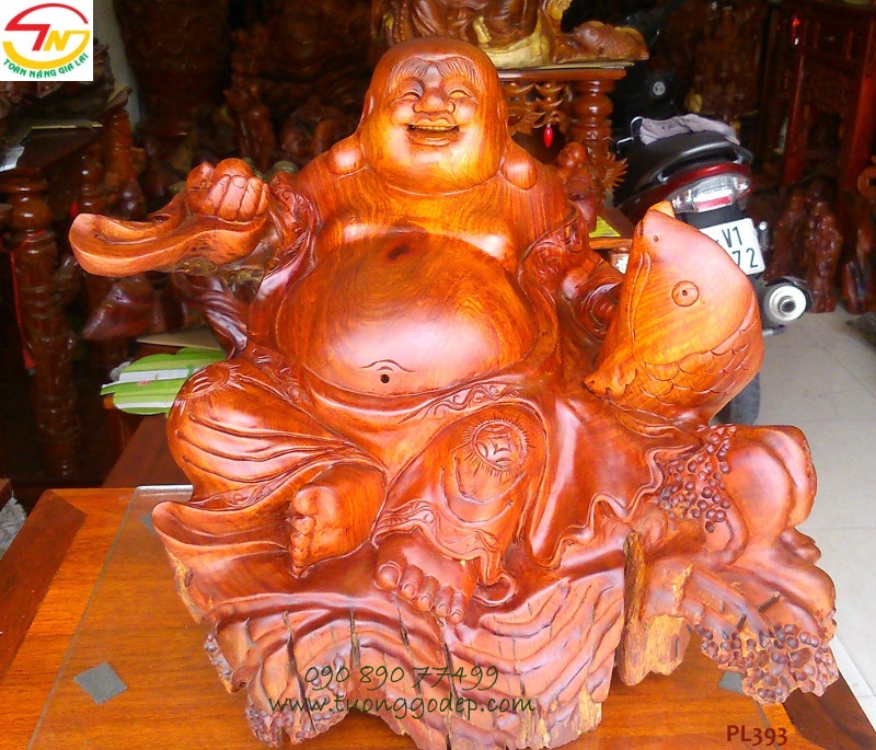 Phật Di lặc và cá chép