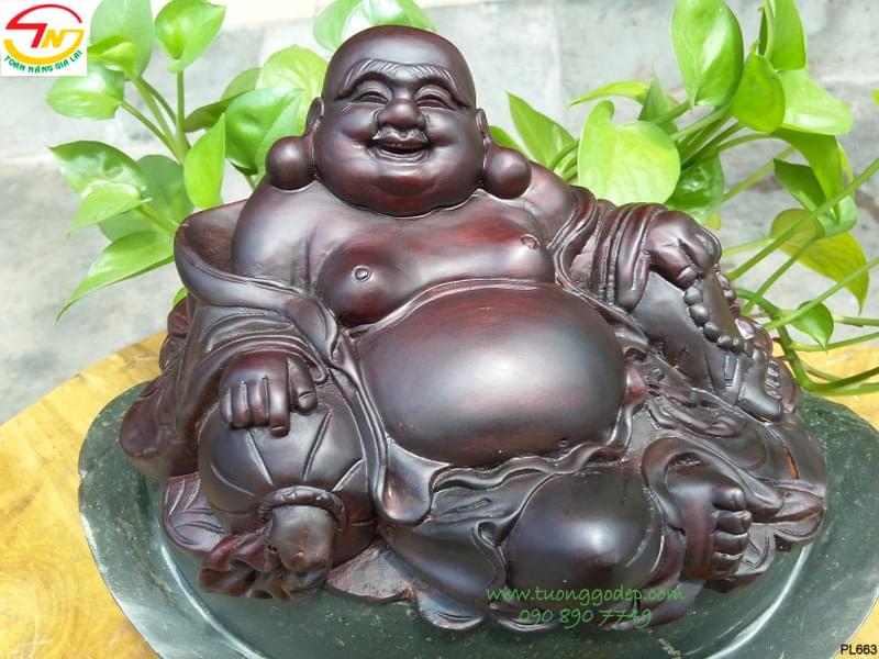 phật di lặc để quầy tính tiền