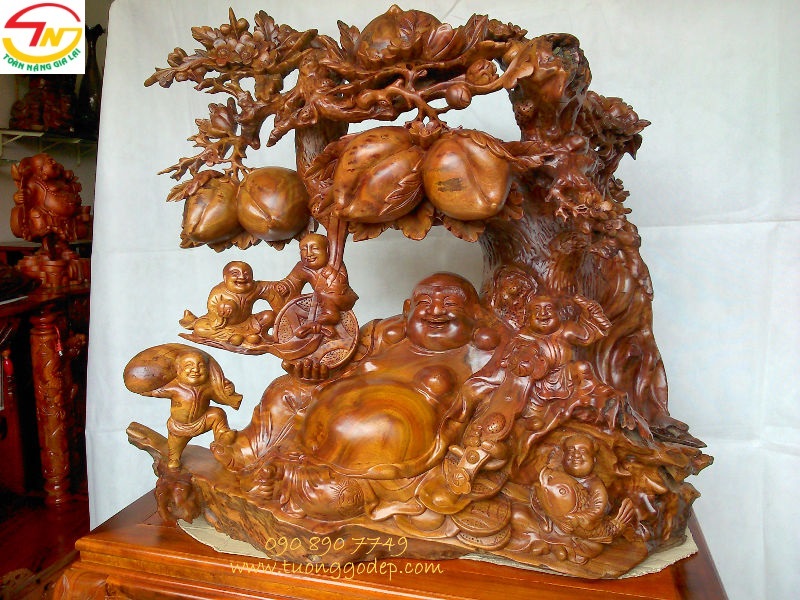 Xuân Di Lặc (gỗ xá xị - TT102)