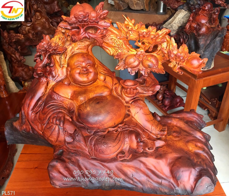 Phật Di Lặc ngồi cây đào - PL571