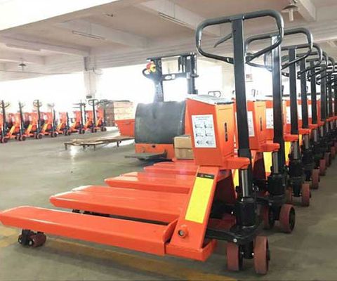 xe-nang-tay-gan-can-loai-2-tan-sai-so-0-02-viet-nhat