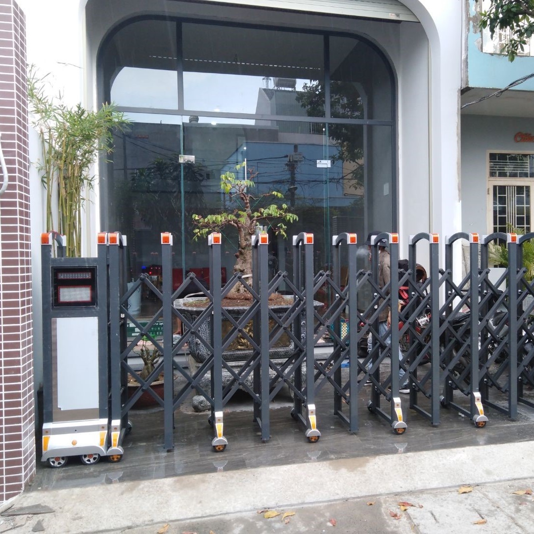 Cổng xếp hợp kim nhôm không ray - Mẫu thông dụng nhất trên thị trường