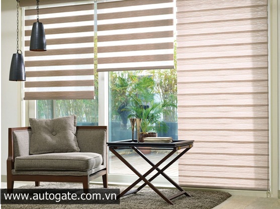 Rèm Cầu Vồng Tự Động