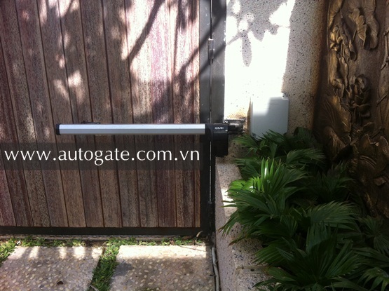 Cổng Tự Động Tay Đòn FAAC 412 400Kg