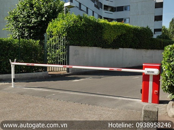 Barrier FAAC - Ý, cần 7m (B680)