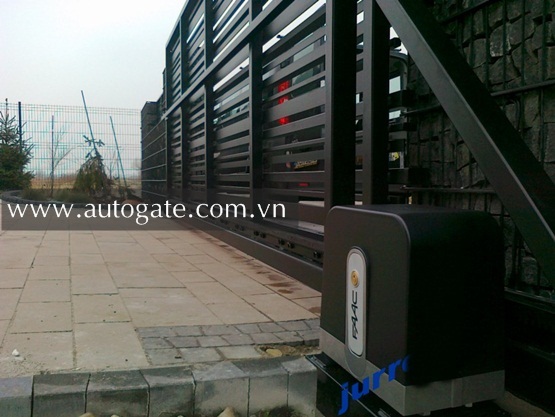 Cổng Tự Động Lùa FAAC C721 800Kg