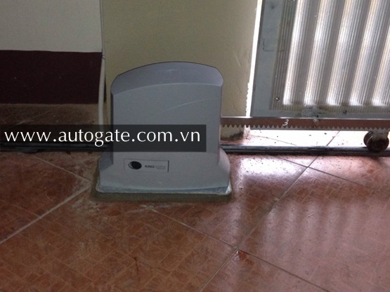 Cổng Tự Động Lùa KingGates Dynamos 500kg