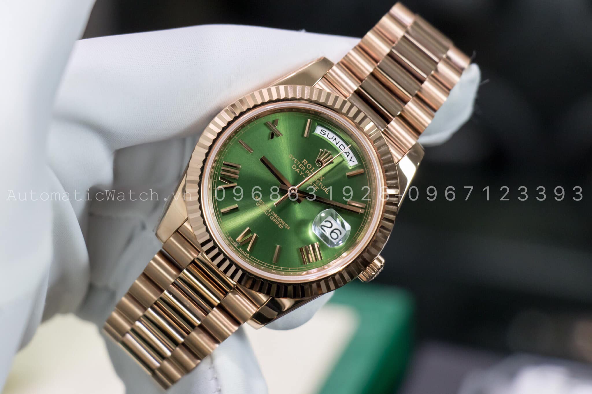 Đồng hồ Rolex Day-Date Replica 40 Green Dial 18K Everose Gold President 228235