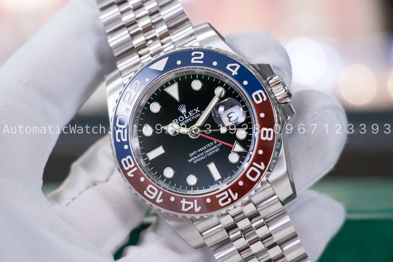 Đồng hồ Rolex GMT Master II Pepsi 126710 size 40mm Bản Replica