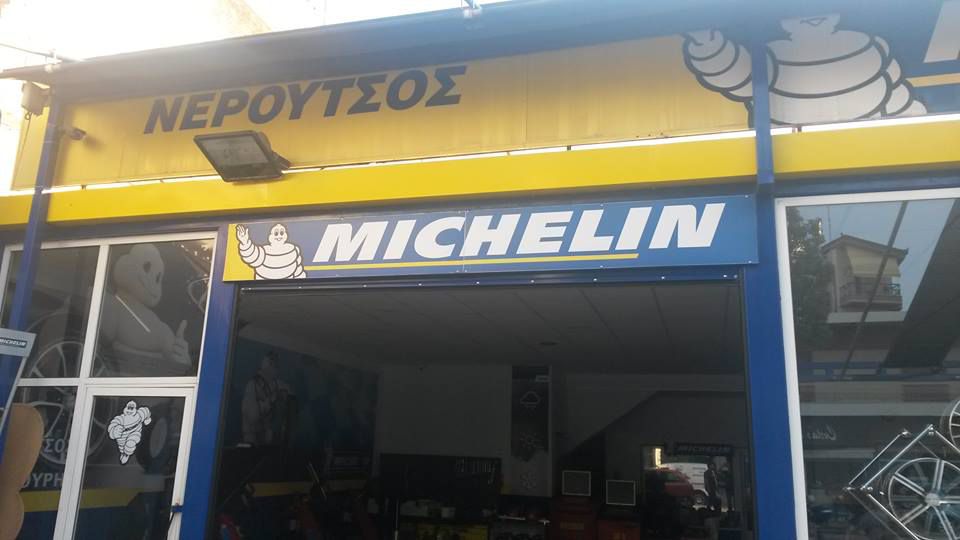 máy ra vào lốp corghi được hãng Michelin tin dùng tuyệt đối