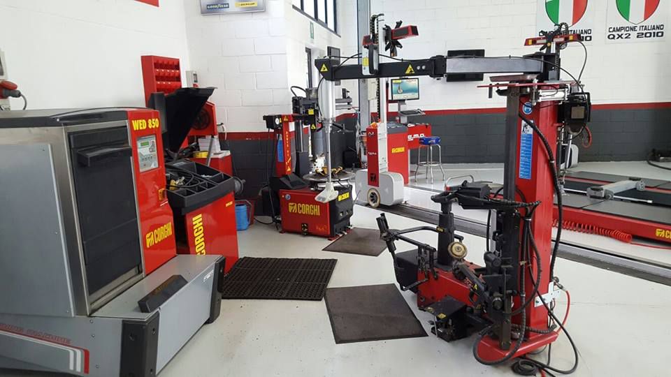 Máy ra vào lốp khong lơ via chất lượng giá tốt