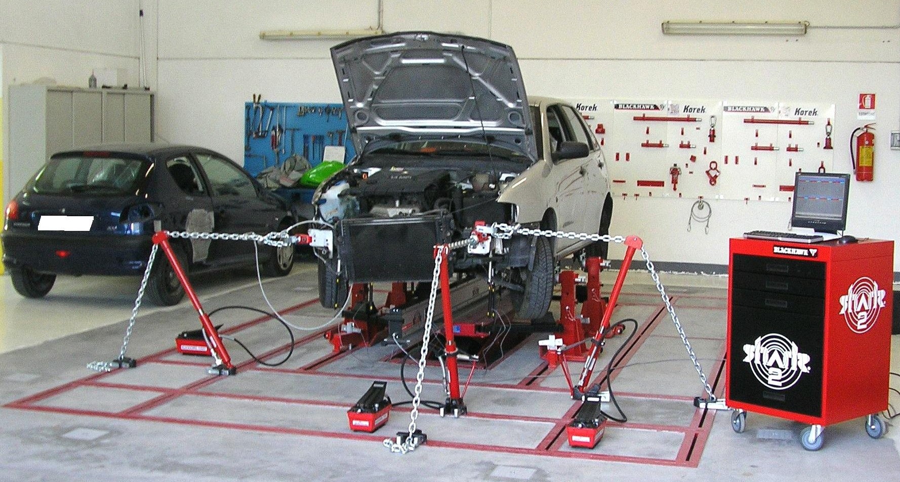 Thiết bị do bằng cảm biến của blackhawk kiểm tra xe tai nạn