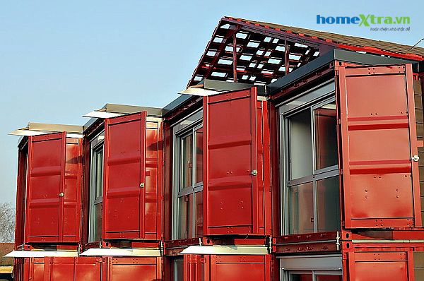 26-two-storey-container-house
