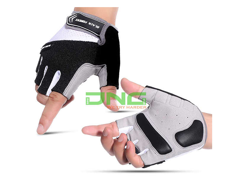 Găng tay đạp xe Black Forest